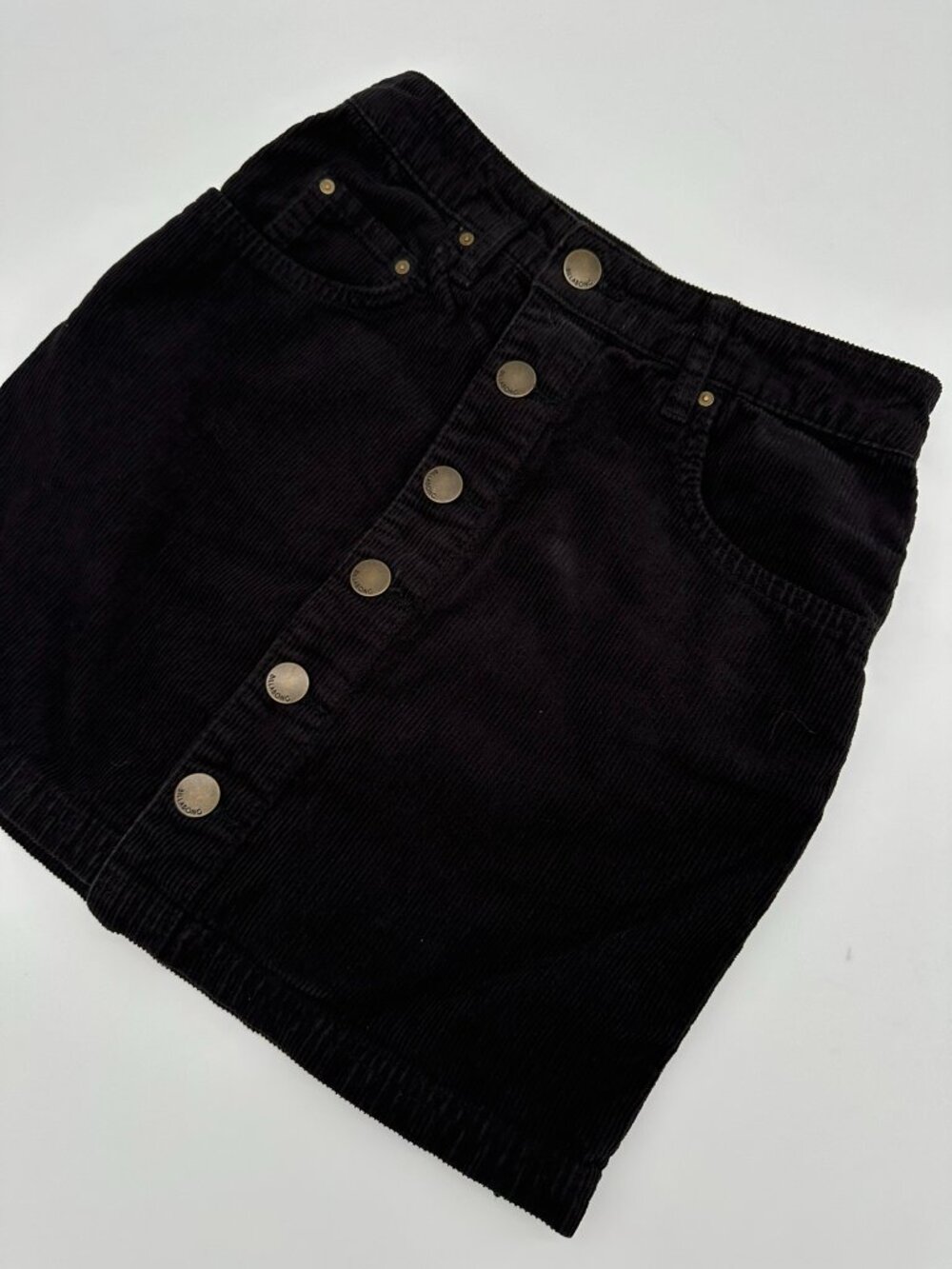 Billabong Women's Good Life Button Front Corduroy Slim Mini Skirt Size 24 Black